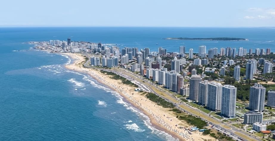Inversión Inmobiliaria en Punta del Este: Tendencias y Futuro del Lujo.